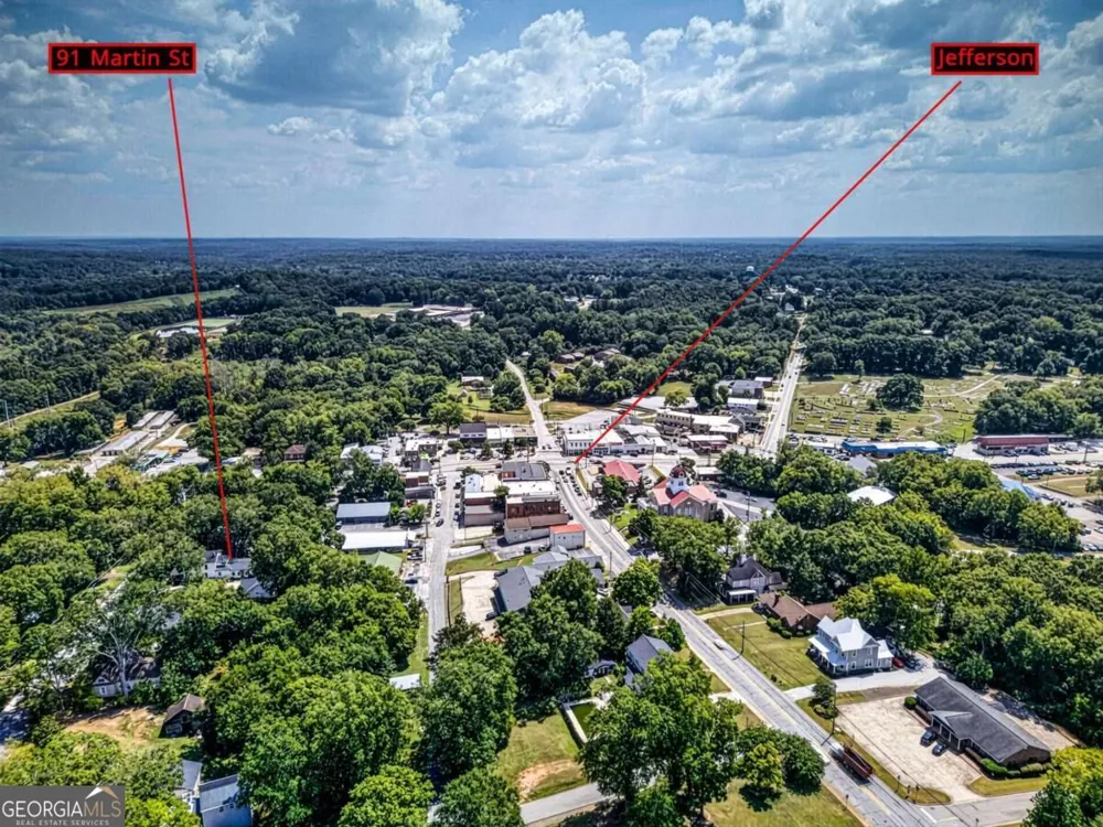 91 Martin ST Jefferson, GA 30549