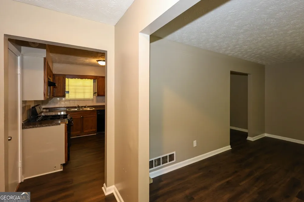 7362 Penland DR Riverdale, GA 30296