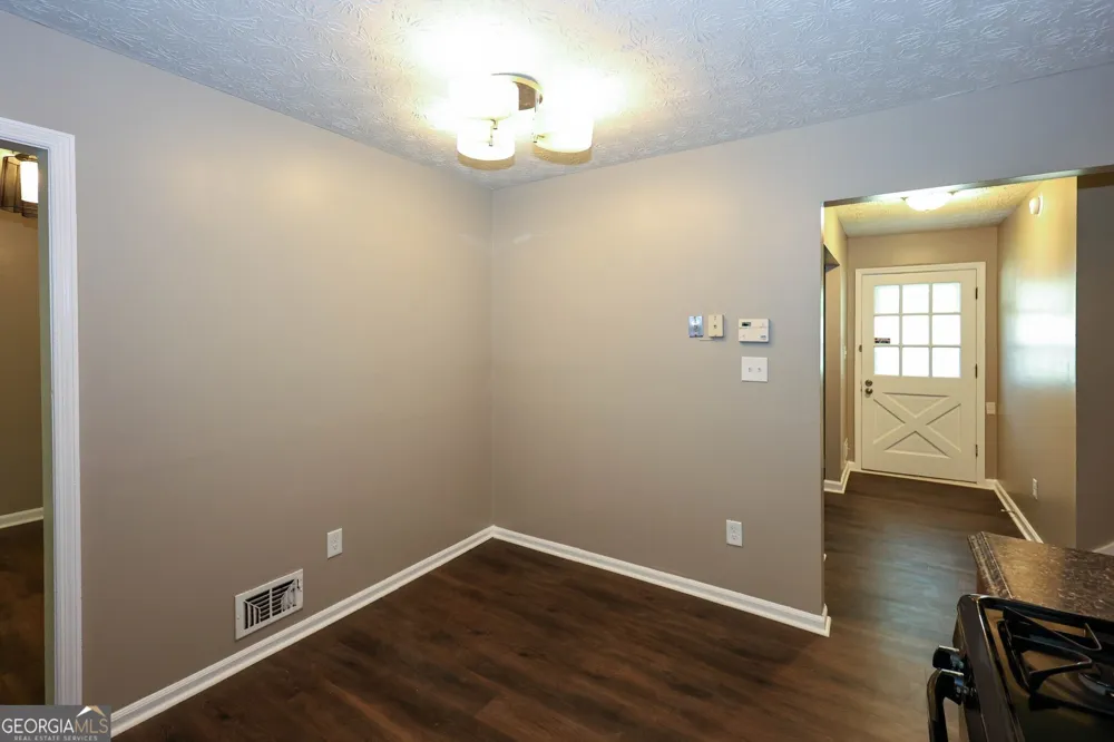 7362 Penland DR Riverdale, GA 30296