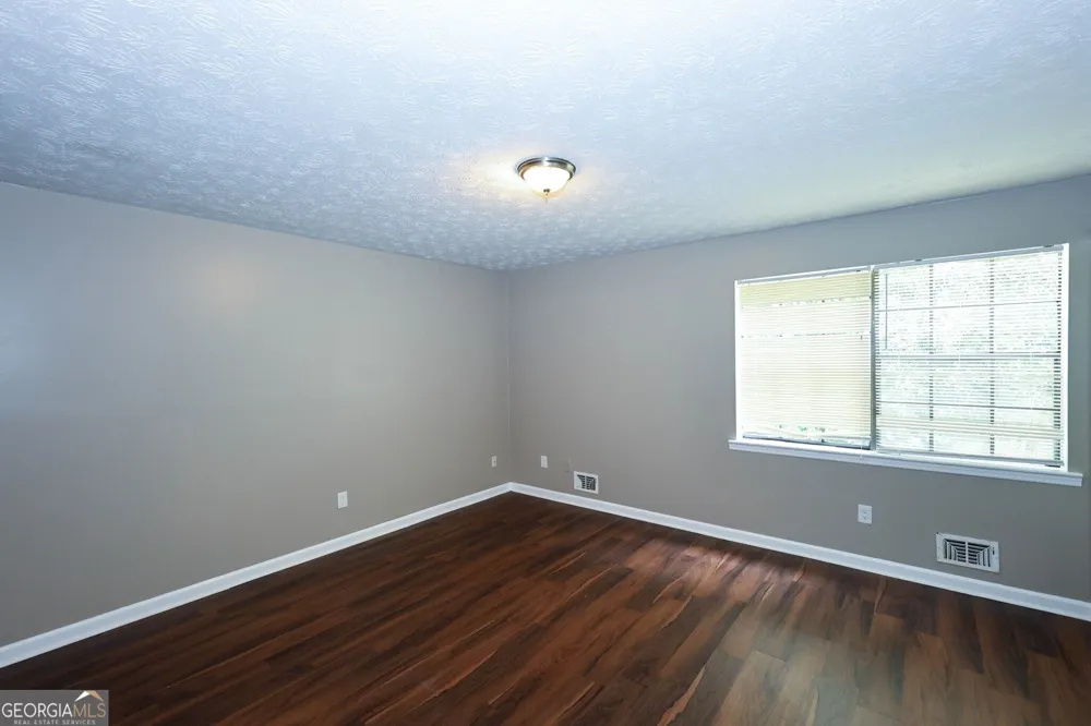 7362 Penland DR Riverdale, GA 30296