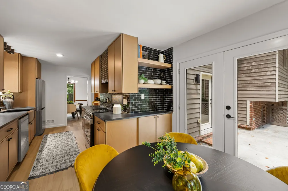 260 Devilla TRCE Fayetteville, GA 30214