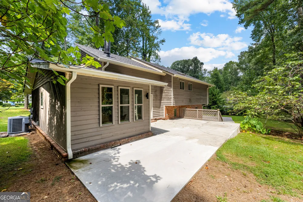 260 Devilla TRCE Fayetteville, GA 30214