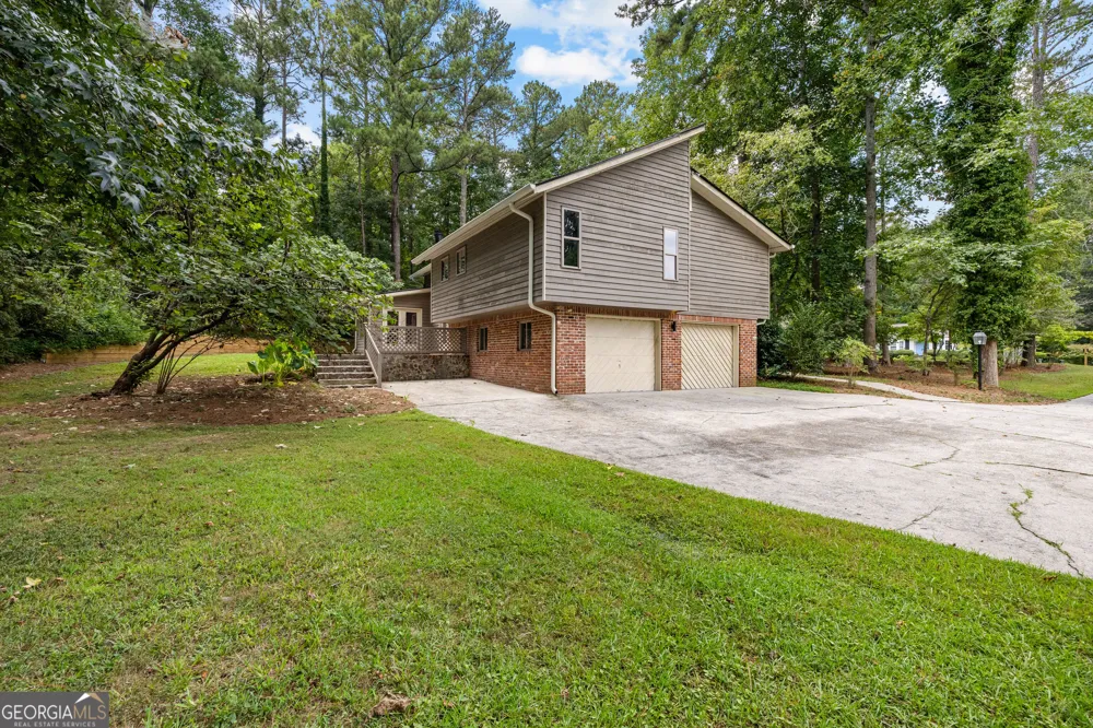 260 Devilla TRCE Fayetteville, GA 30214