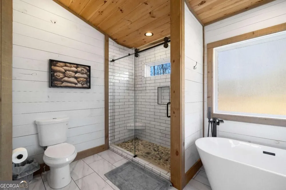 310 Wunder Bear Ridge Road Morganton, GA 30560