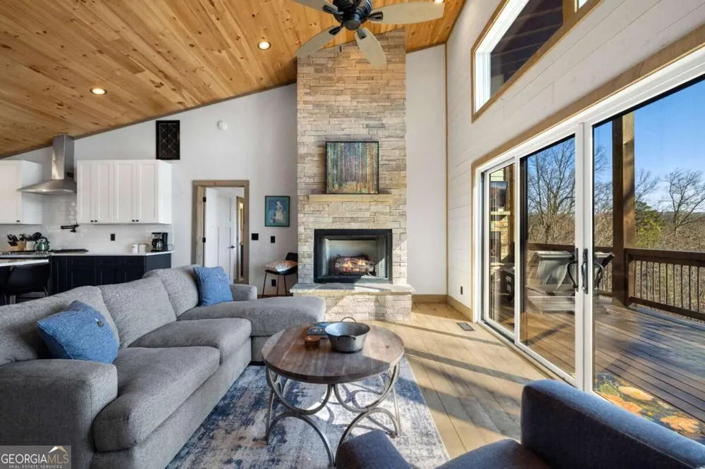 310 Wunder Bear Ridge Road Morganton, GA 30560