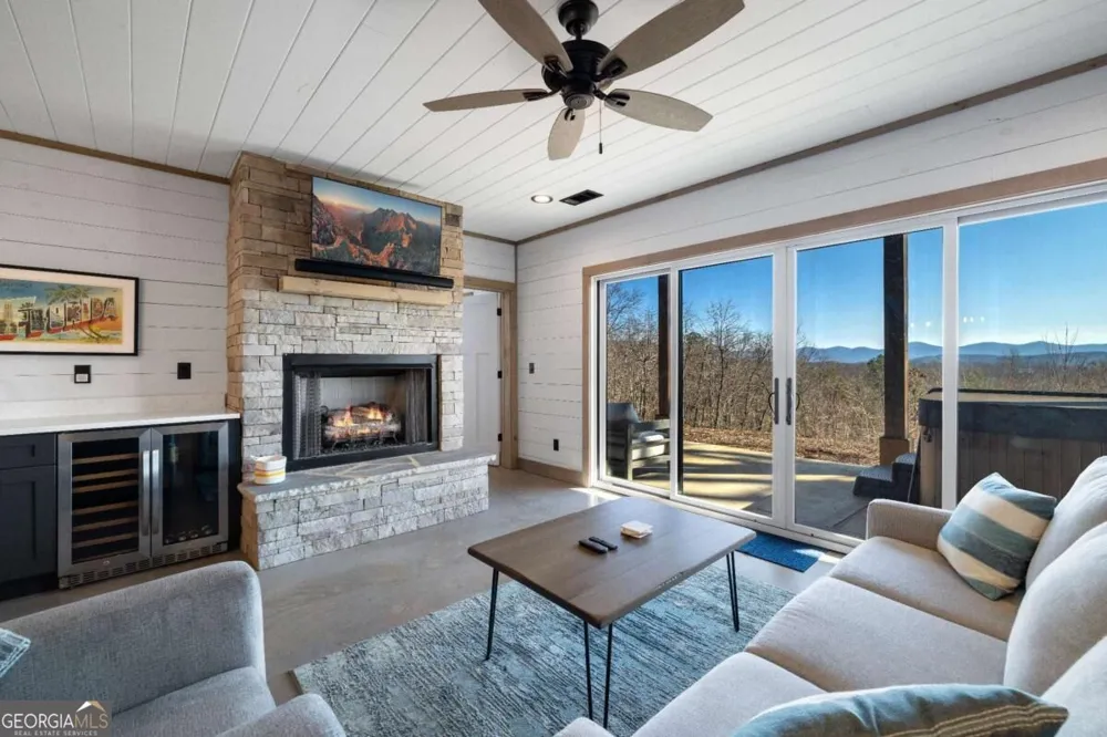 310 Wunder Bear Ridge Road Morganton, GA 30560