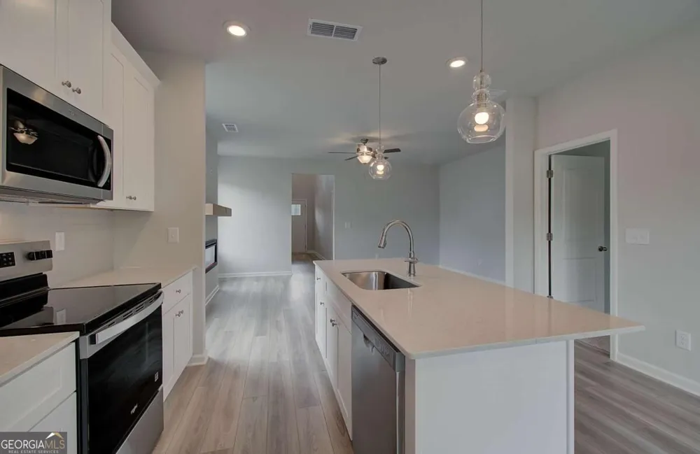 105 Alpine RD Fairburn, GA 30213