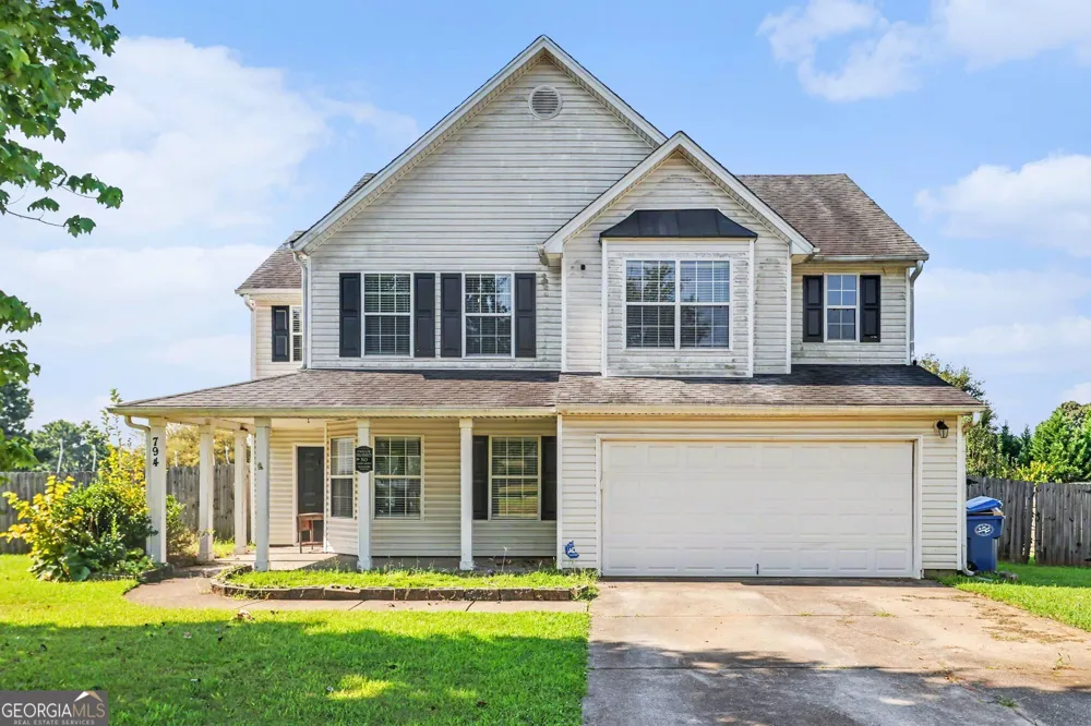 794 Baskins CIR Winder, GA 30680