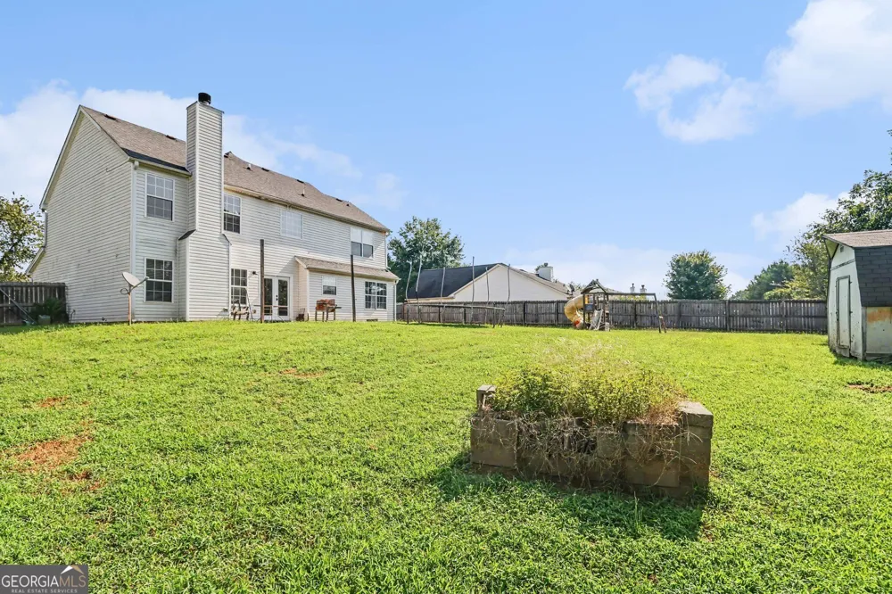 794 Baskins CIR Winder, GA 30680