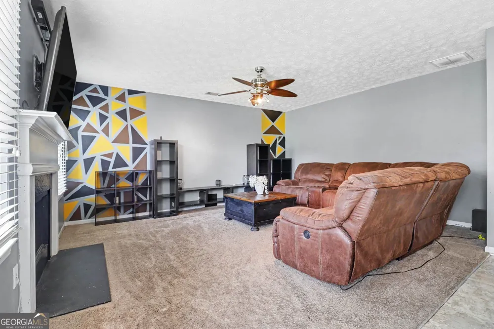 794 Baskins CIR Winder, GA 30680