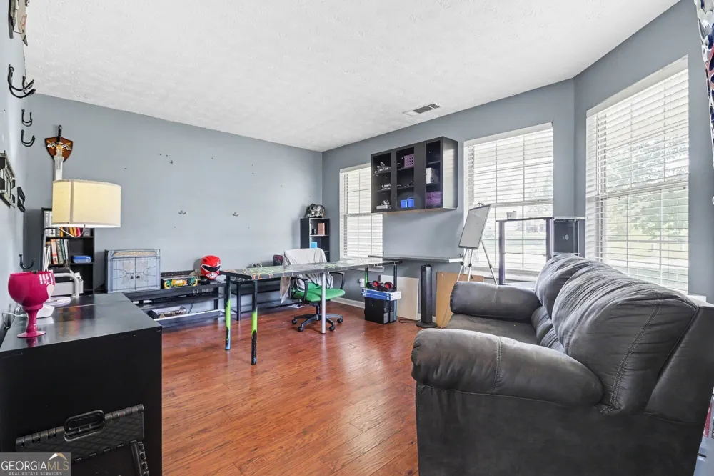 794 Baskins CIR Winder, GA 30680