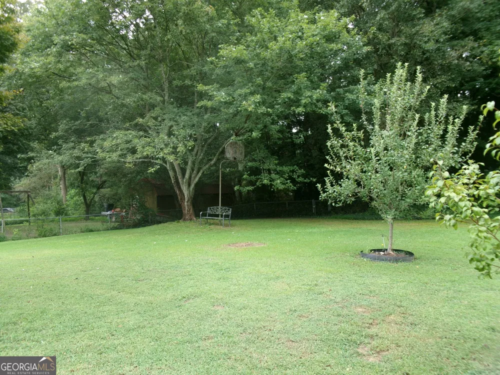 745 Huntingdon DR Jonesboro, GA 30236
