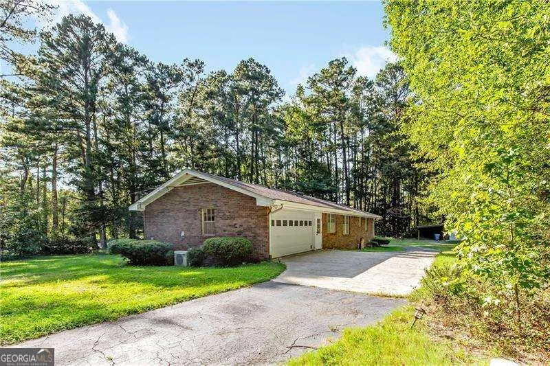 8375 Cedar Grove RD Fairburn, GA 30213