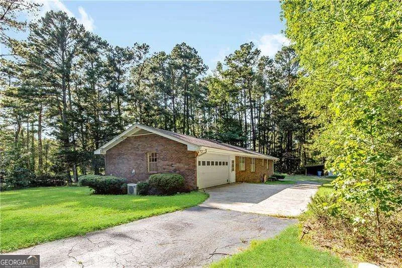 8375 Cedar Grove RD Fairburn, GA 30213