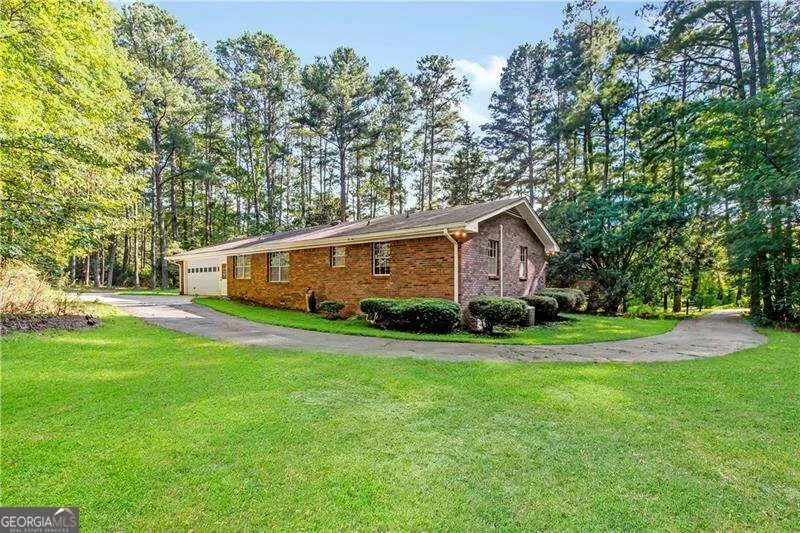 8375 Cedar Grove RD Fairburn, GA 30213