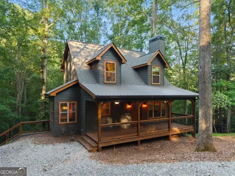 152 Cherry CT