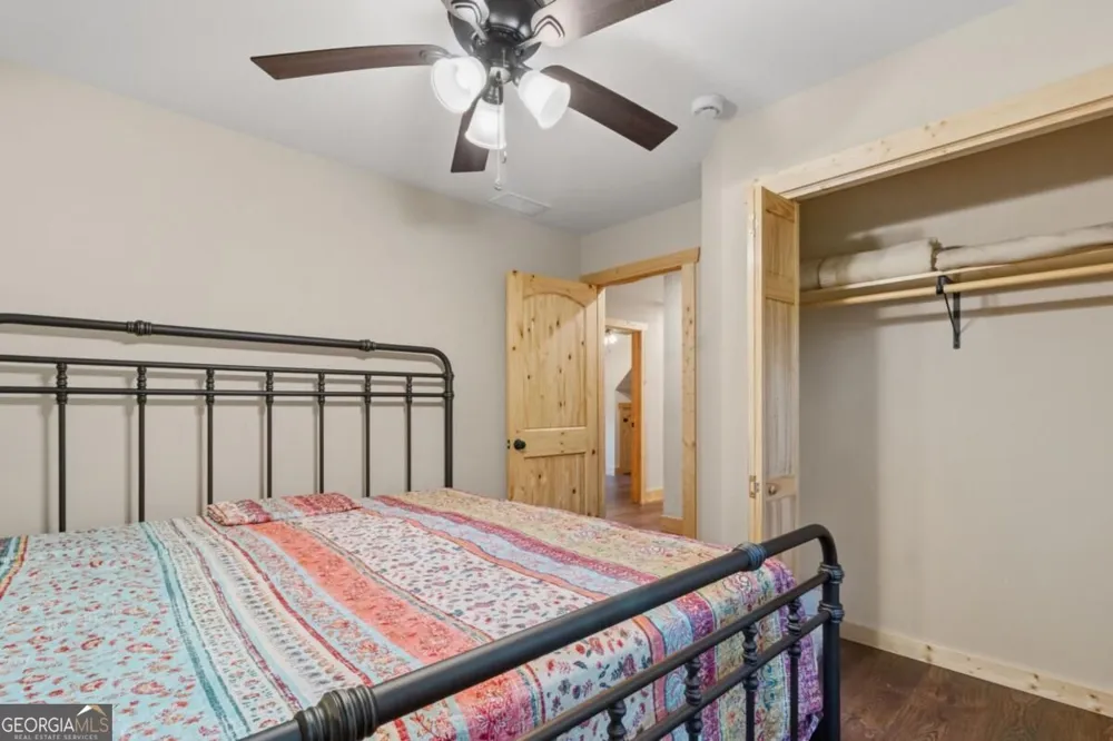 152 Cherry CT Ellijay, GA 30540