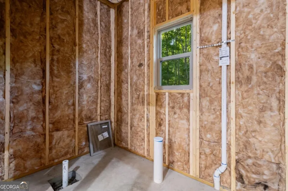 152 Cherry CT Ellijay, GA 30540