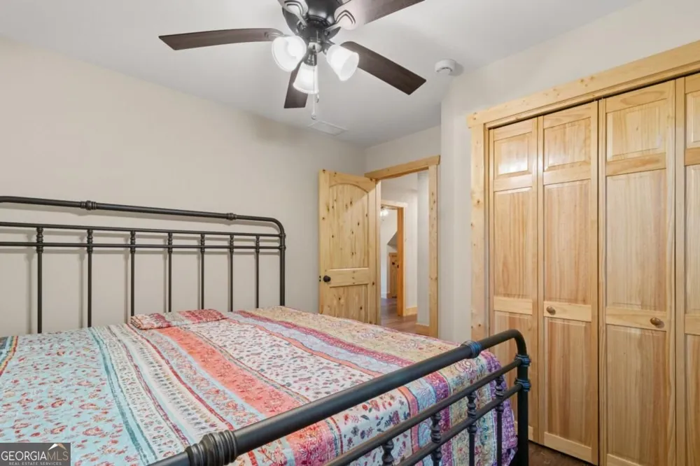 152 Cherry CT Ellijay, GA 30540