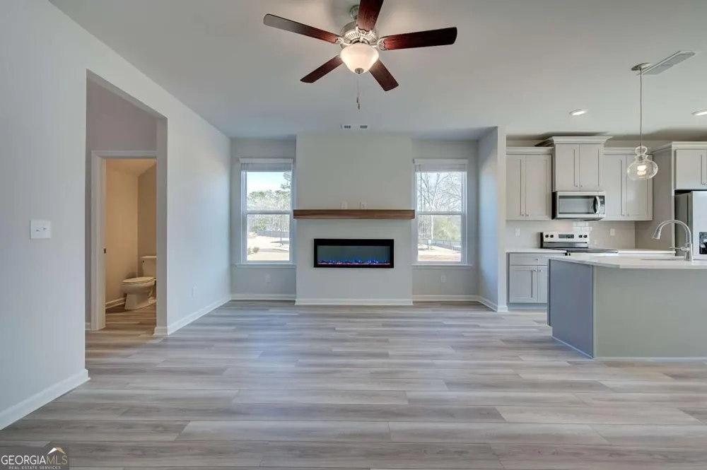 62 Cedar DR Fairburn, GA 30213