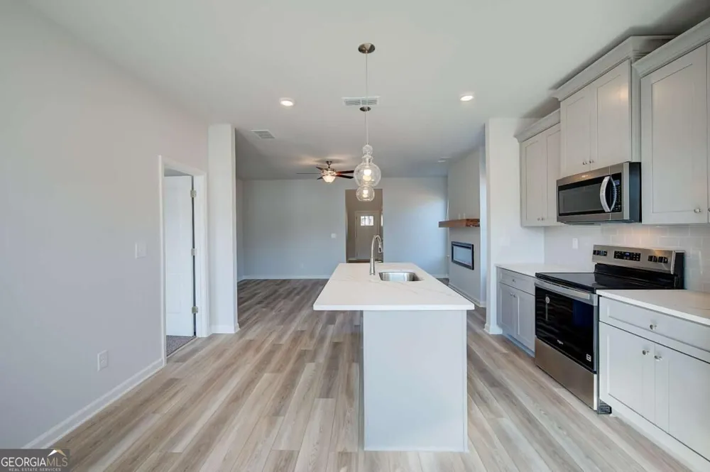 62 Cedar DR Fairburn, GA 30213