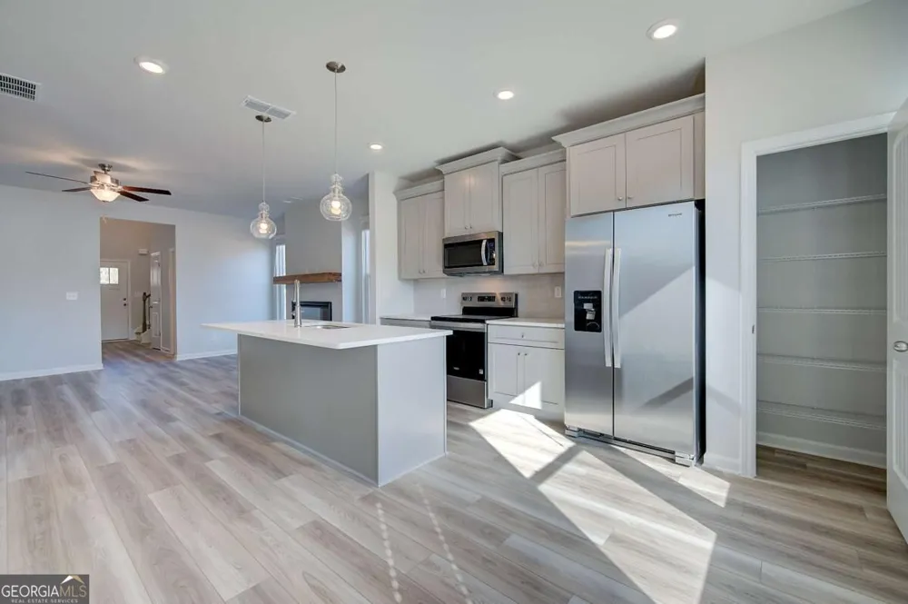62 Cedar DR Fairburn, GA 30213
