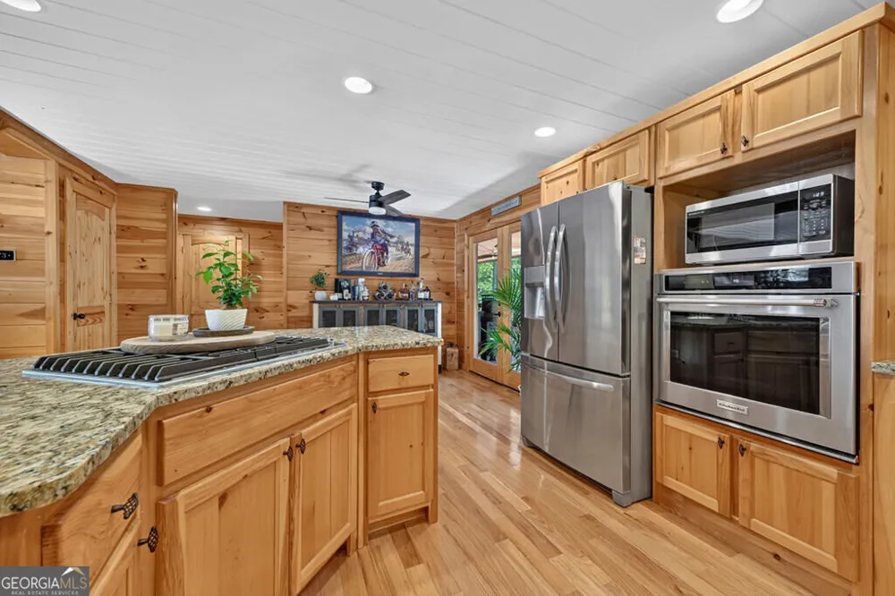303 Major Ridge RD Blue Ridge, GA 30513