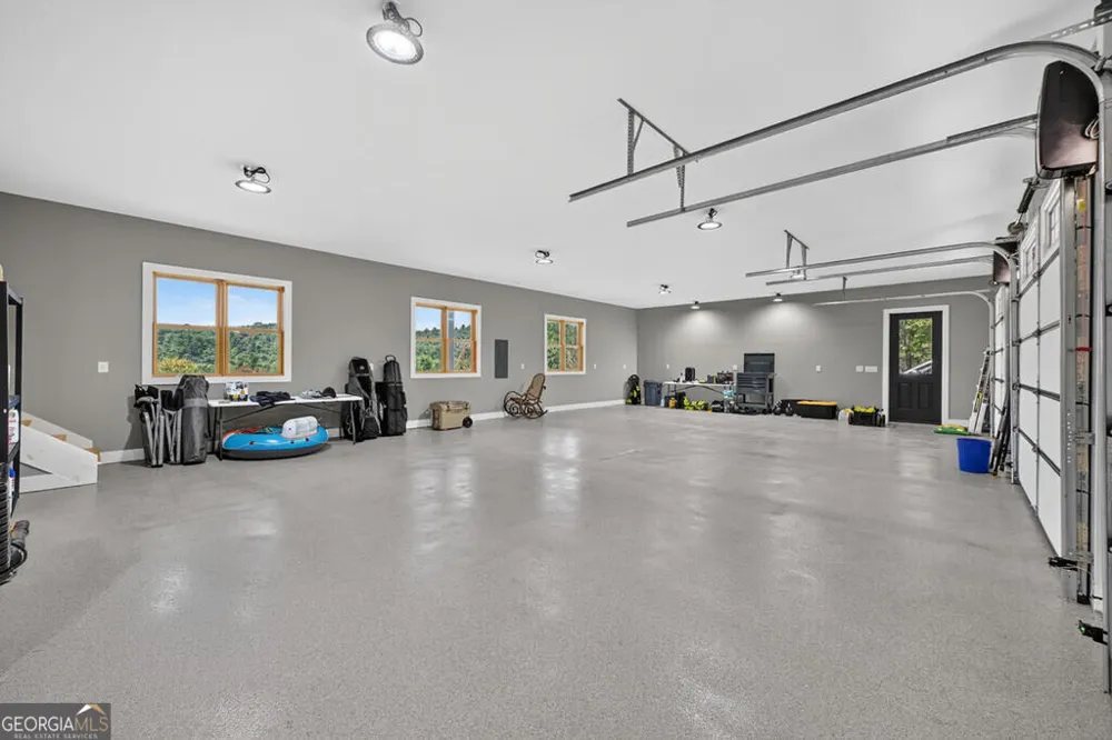 303 Major Ridge RD Blue Ridge, GA 30513