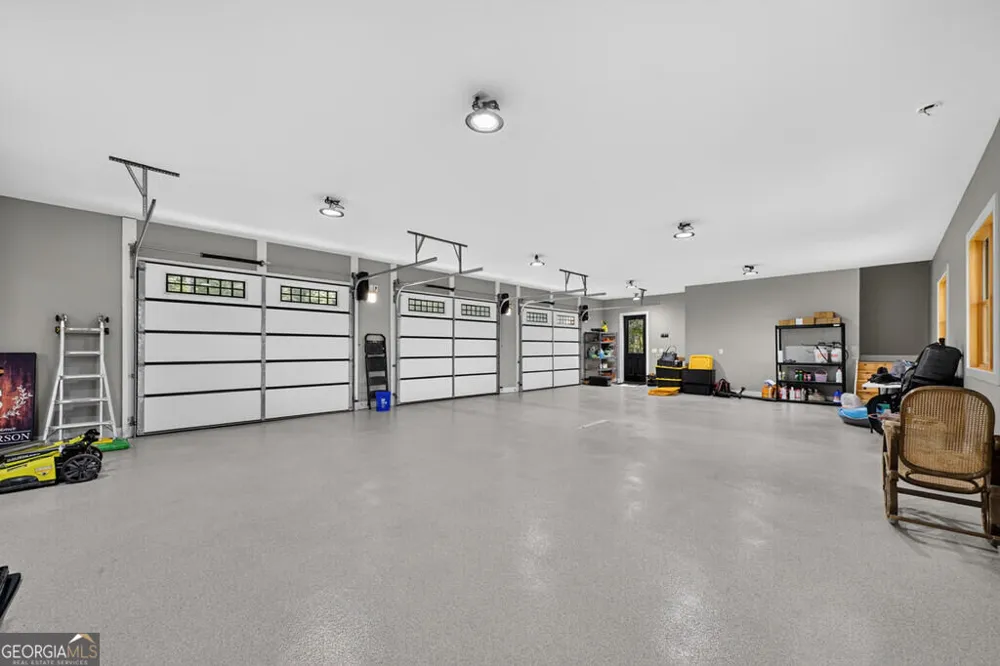 303 Major Ridge RD Blue Ridge, GA 30513