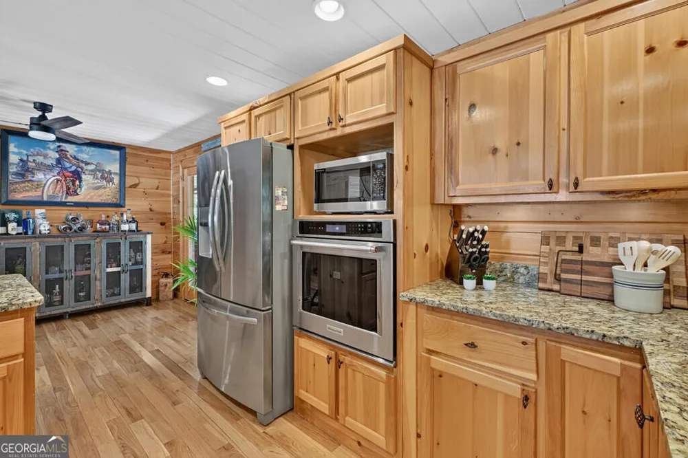 303 Major Ridge RD Blue Ridge, GA 30513