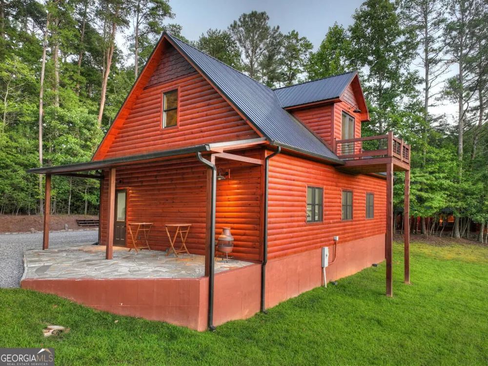 303 Major Ridge RD Blue Ridge, GA 30513
