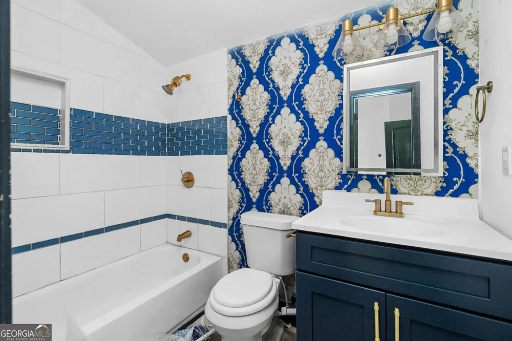 16 Robin RD Austell, GA 30168