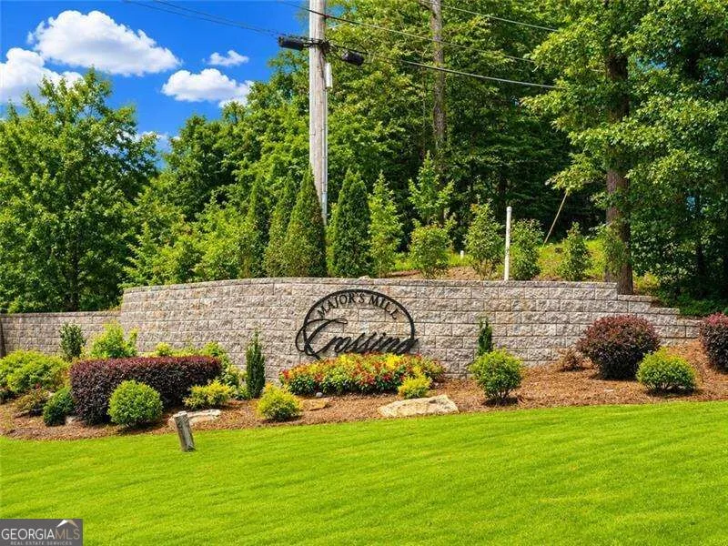 8445 Village School DR Cumming, GA 30041