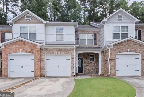 3303 Fernview DR