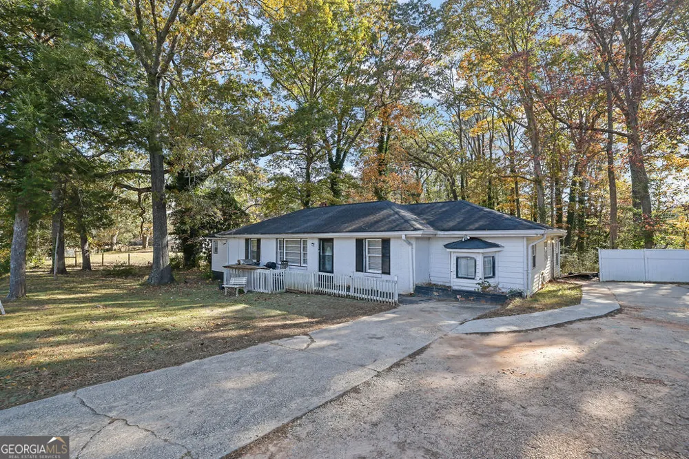 804 ROWLAND RD Stone Mountain, GA 30083