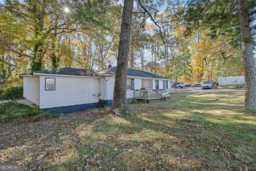 804 ROWLAND RD Stone Mountain, GA 30083