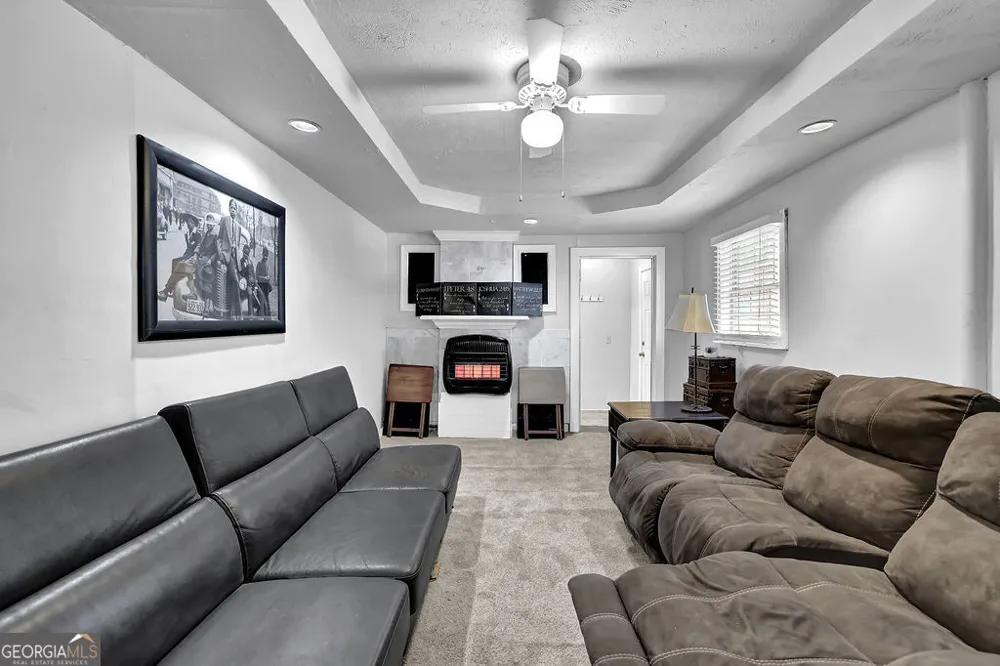 804 ROWLAND RD Stone Mountain, GA 30083