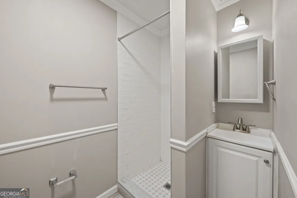 1370 W Hancock AVE Athens, GA 30606