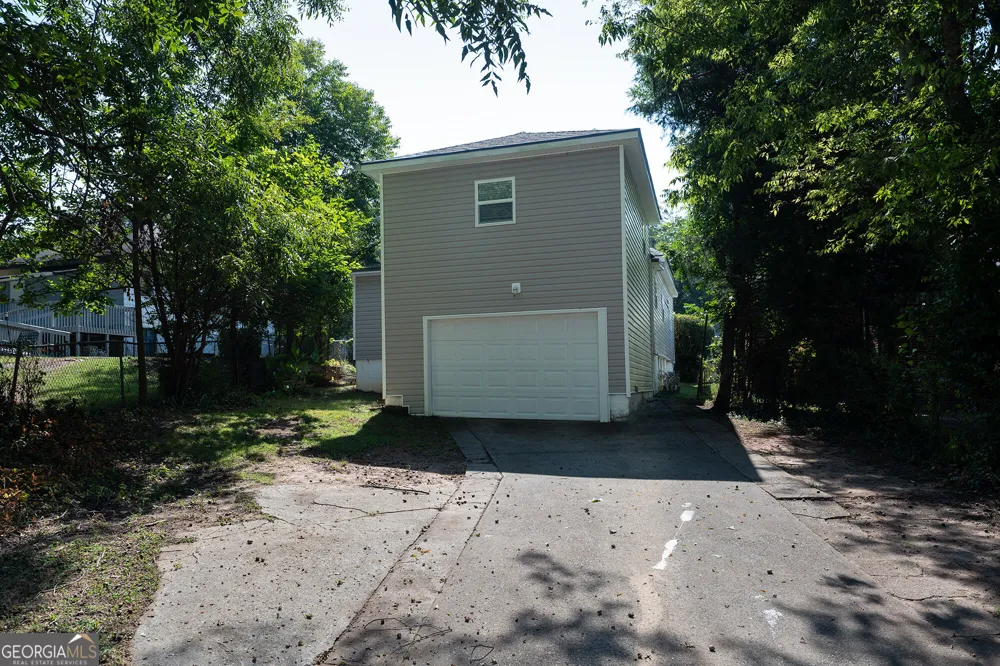 1370 W Hancock AVE Athens, GA 30606