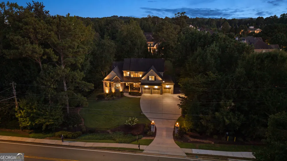 160 Chaffin RD Roswell, GA 30075