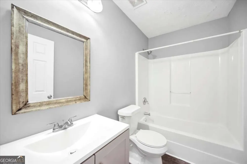 51 Johnson AVE Newnan, GA 30263