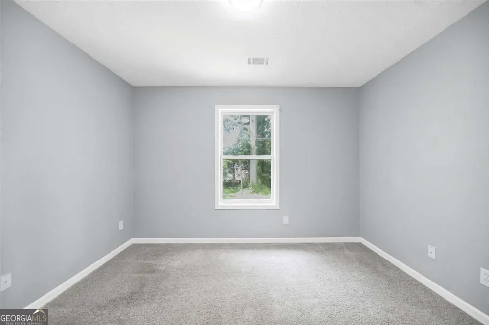 51 Johnson AVE Newnan, GA 30263