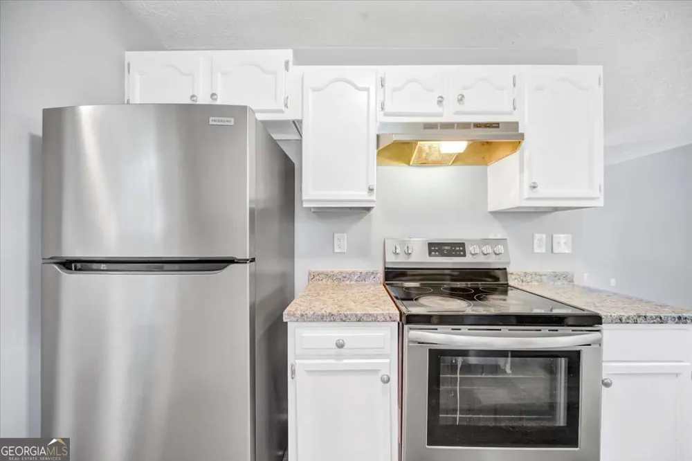 51 Johnson AVE Newnan, GA 30263