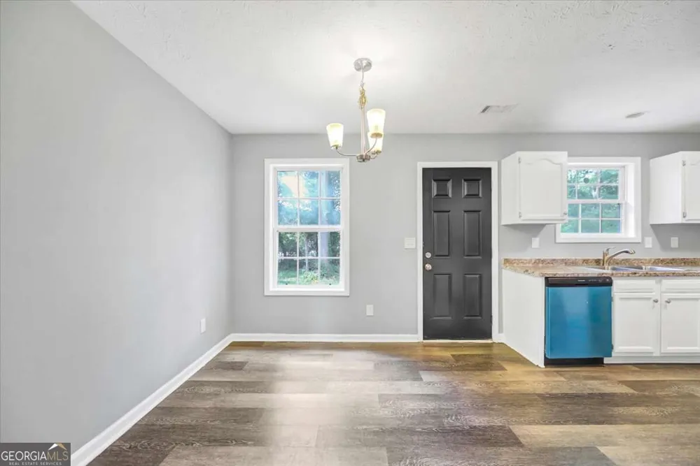 51 Johnson AVE Newnan, GA 30263