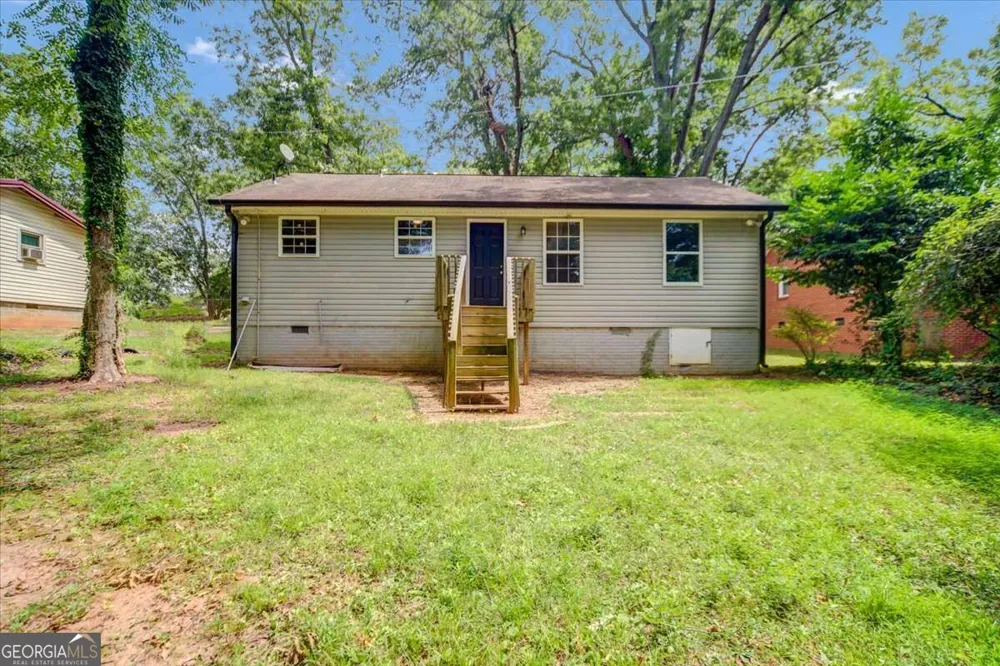 51 Johnson AVE Newnan, GA 30263
