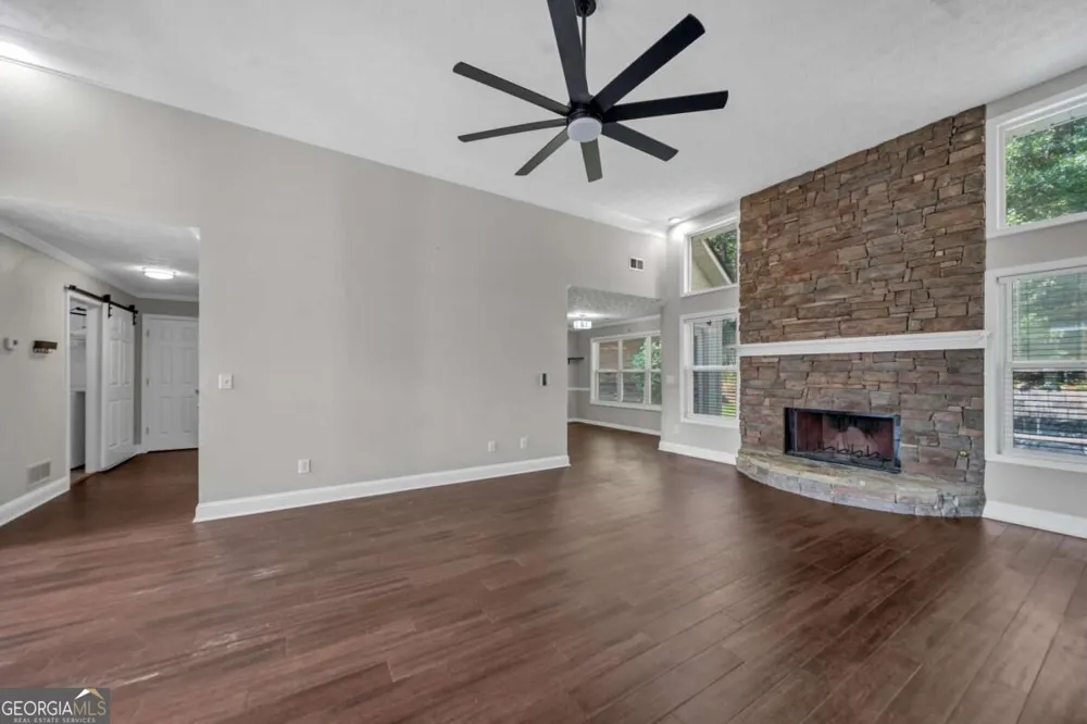 2506 Sky Valley DR Dacula, GA 30019