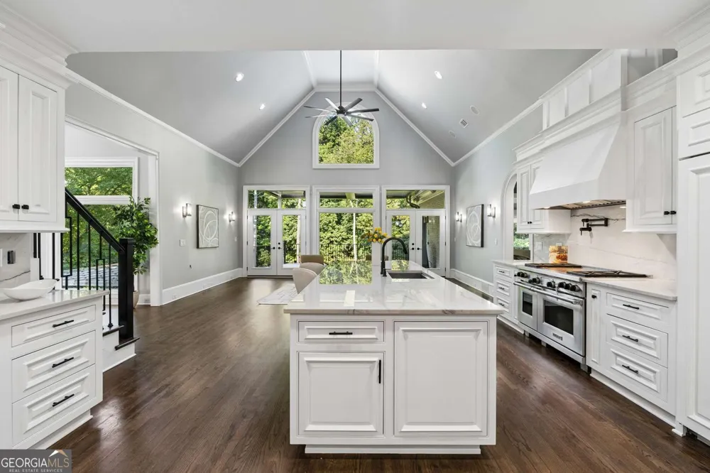 3977 Merriweather Woods Johns Creek, GA 30022