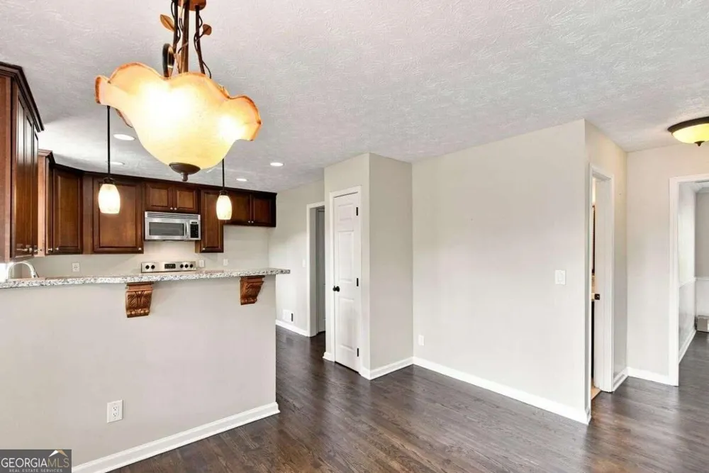136 Springcrest TRL Lawrenceville, GA 30046