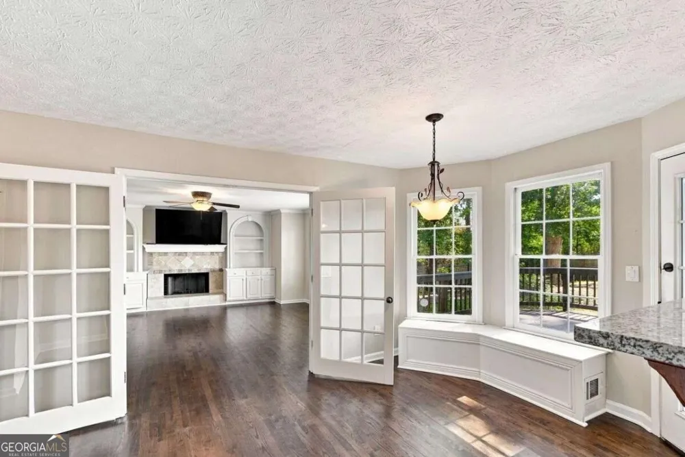 136 Springcrest TRL Lawrenceville, GA 30046