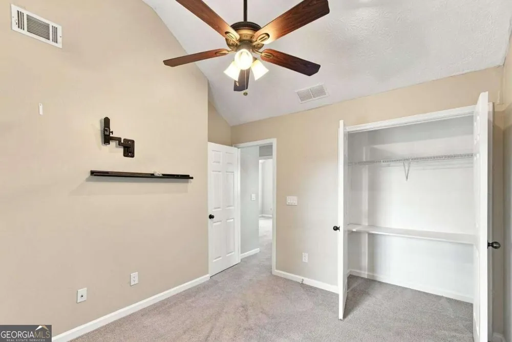 136 Springcrest TRL Lawrenceville, GA 30046